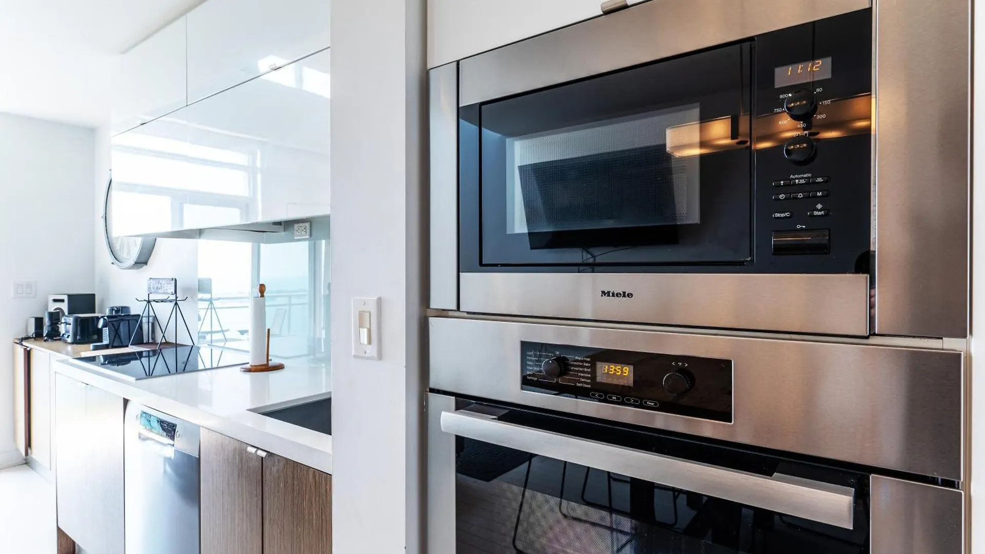 Apartment Penthouse Paradise - Downtown Toronto - Pool & Gym