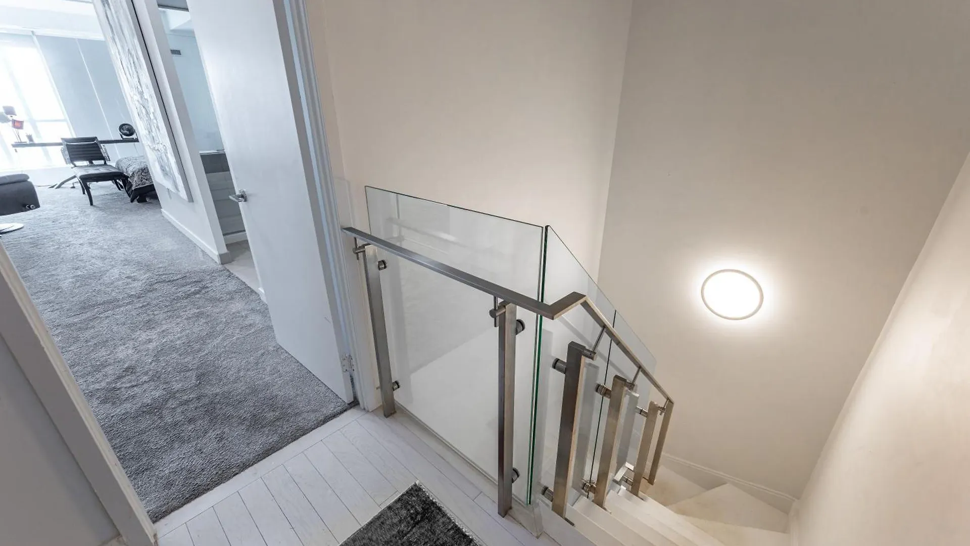 Apartment Penthouse Paradise - Downtown Toronto - Pool & Gym Canada